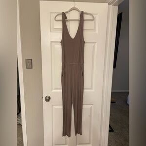 Mocha jumpsuit - Size M